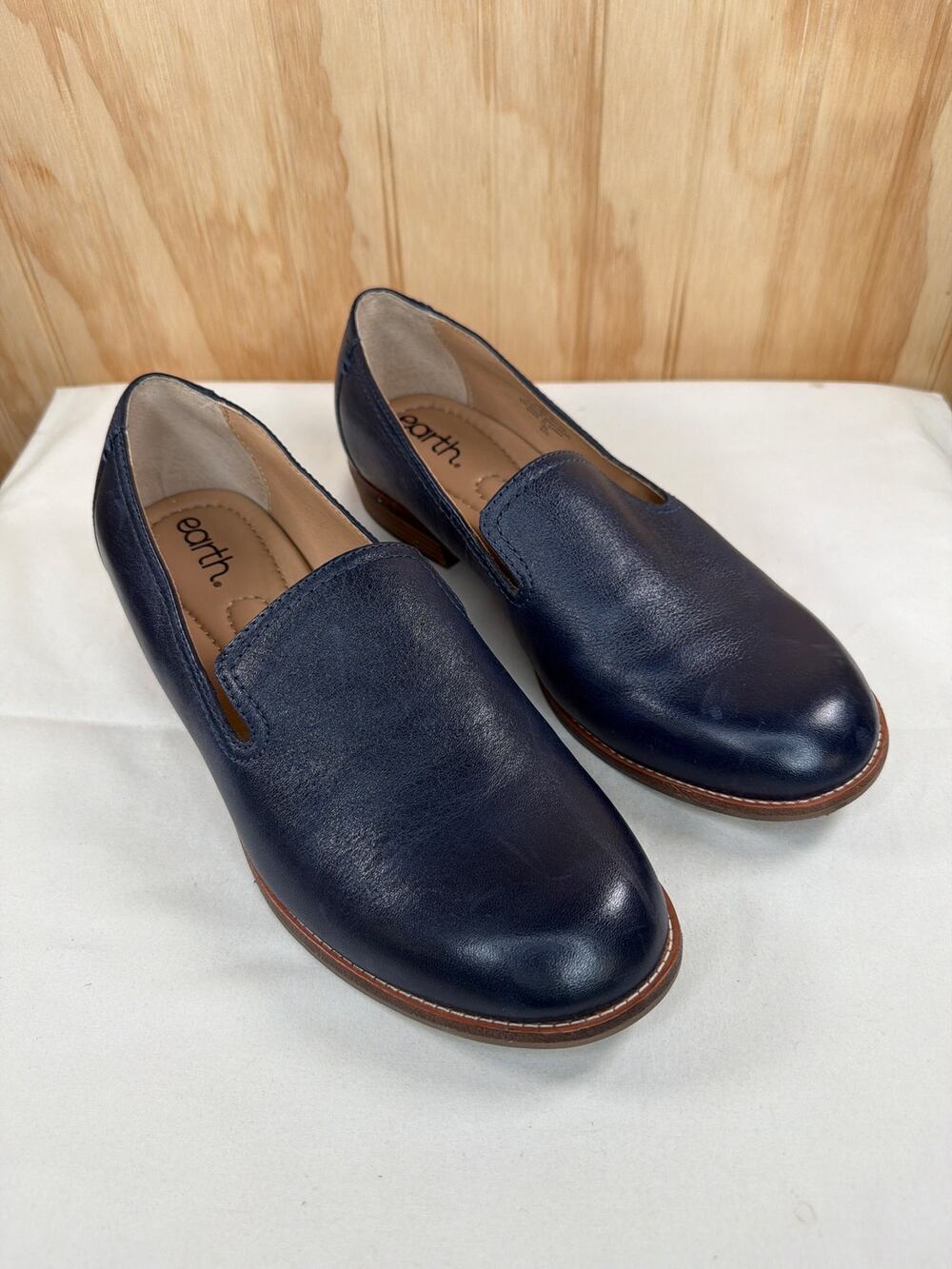 Earth Edna Loafers Dark Blue Leather Slip On Comfort Shoes Womens 10